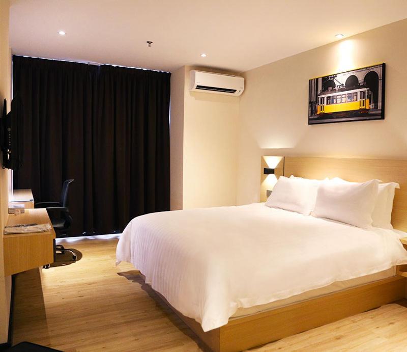 ริเวอร์เทล Hotel เตลุคอินทัน ภายนอก รูปภาพ