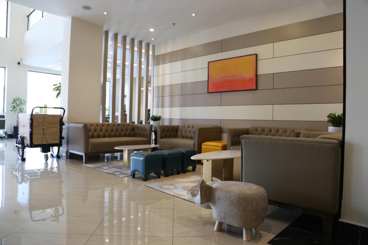 ริเวอร์เทล Hotel เตลุคอินทัน ภายนอก รูปภาพ