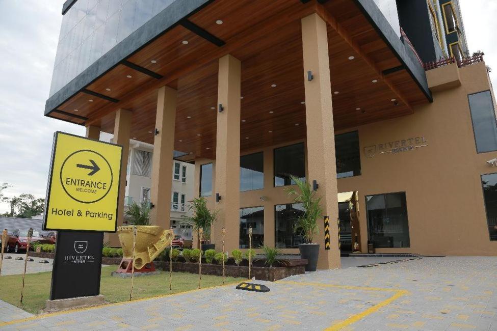 ริเวอร์เทล Hotel เตลุคอินทัน ภายนอก รูปภาพ