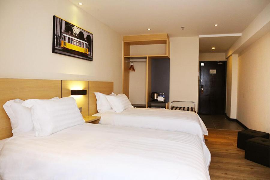 ริเวอร์เทล Hotel เตลุคอินทัน ภายนอก รูปภาพ